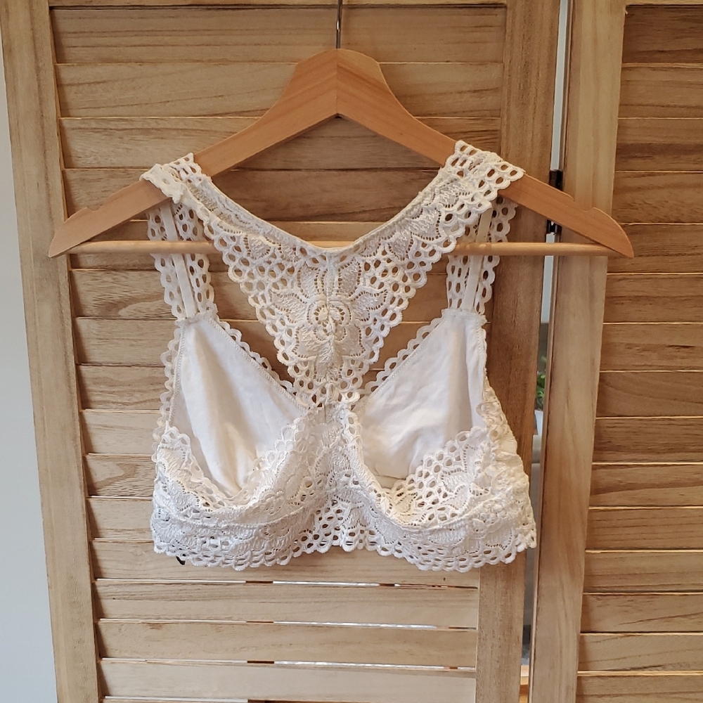 Romantic Coquette Aerie Lace Bralette in Ivory White Sz M - Picture 2 of 9
